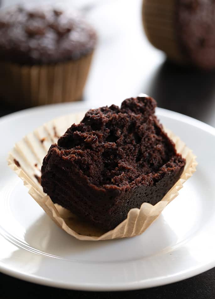 Flourless Chocolate Peanut Butter Muffins