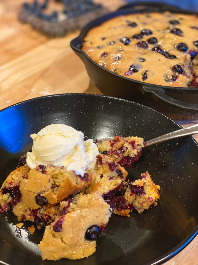 Blueberry Cornmeal Cake à la mode
