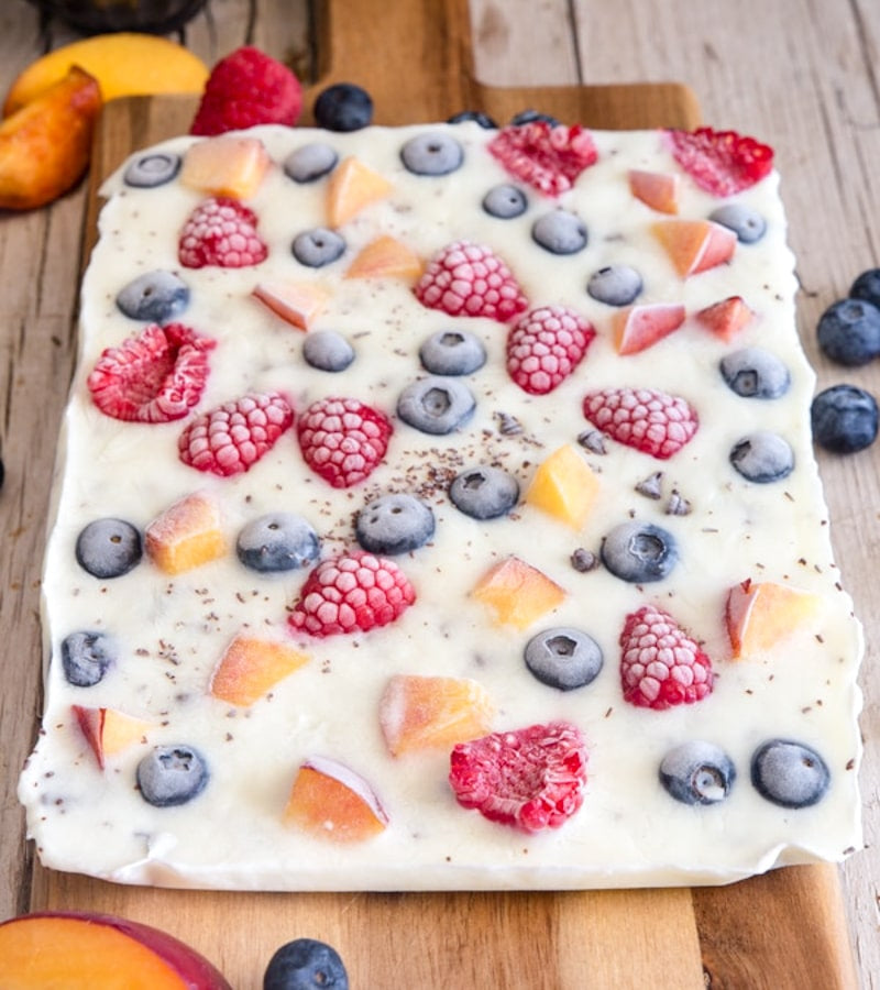 Easy Frozen Yogurt Bark