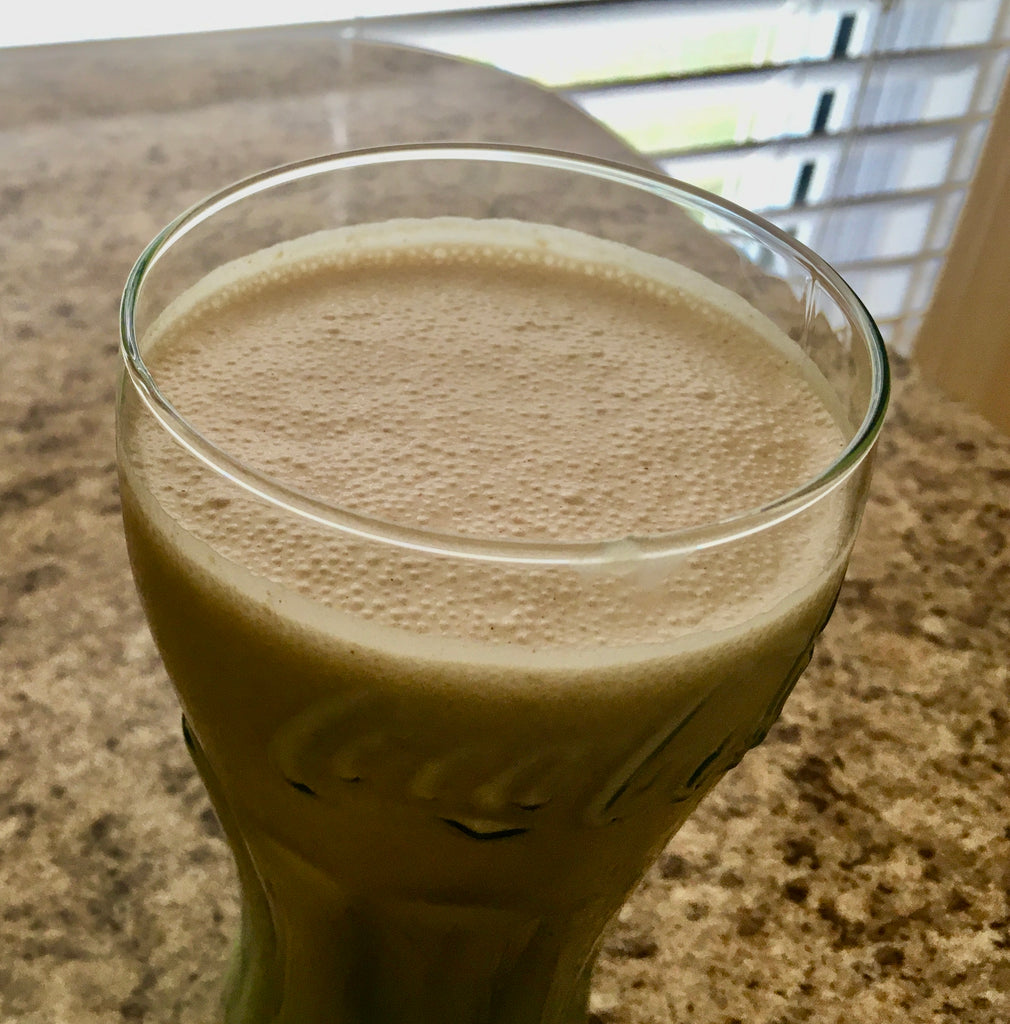 Banana & Oats Breakfast Smoothie (Great for Nursing Mamas!)