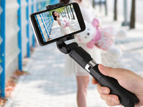 Improve Your Social Media Video with the Sinji Selfie Stick Tripod + Remote Controller
