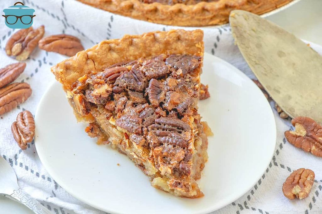 BEST SOUTHERN PECAN PIE (+Video)