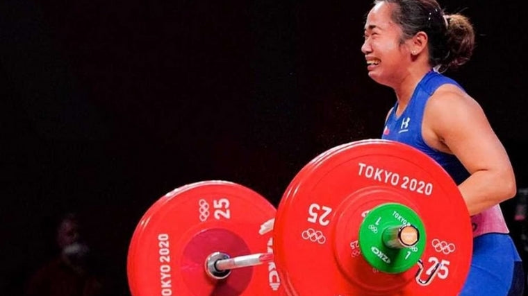 Weightlifter Hidilyn Diaz (55KG) Wins First Olympic Gold Medal for the Philippines