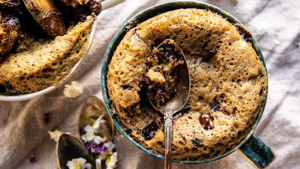 Make This Chocolate Banana Bread Mug Cake In Just 5 Minutes