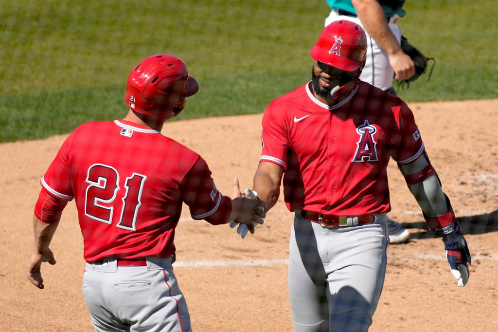 Jo Adell homers to lead Angels to victory in Cactus League opener